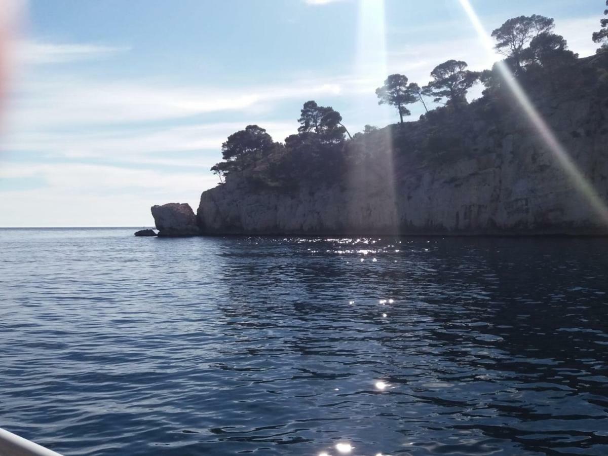 Appartement face à la mer et du port à Cassis Extérieur photo